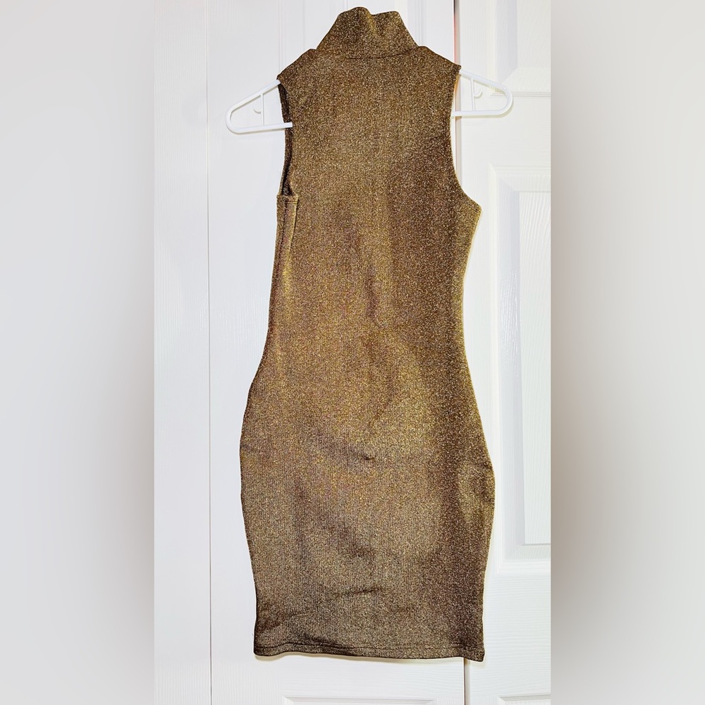 Shop17 Gold Metallic High Neck Sleeveless Dress - Small